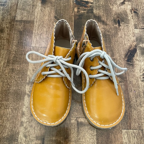 Leather Toddler Boots - Picture 3 of 5